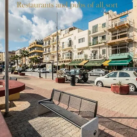Seafront Amazing View, 2 Bedroom Flat Apartment Marsaskala