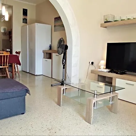 Apartment Seafront Amazing View, 2 Bedroom Flat Marsaskala