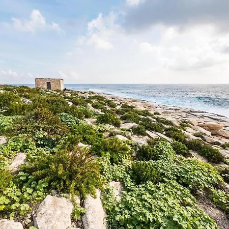 Seafront Amazing View, 2 Bedroom Flat * Marsaskala