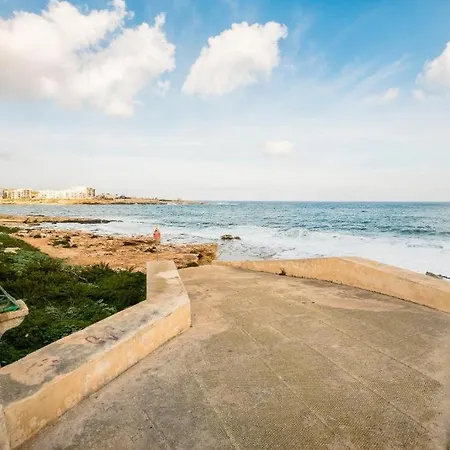 Appartement Seafront Amazing View, 2 Bedroom Flat *