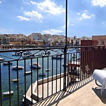Seafront Amazing View, 2 Bedroom Flat * Marsaskala